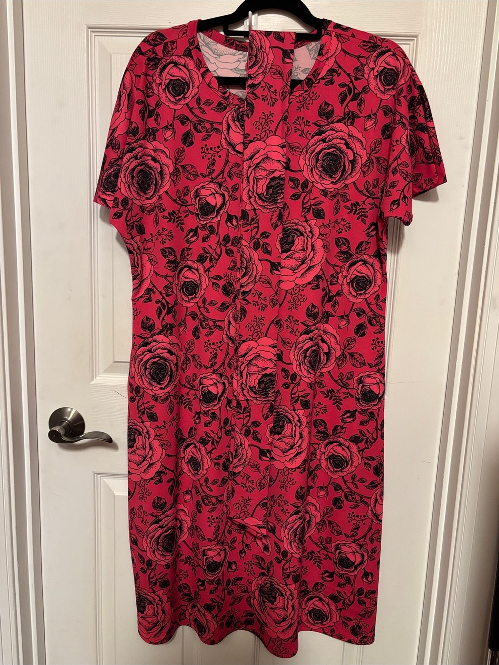 Lularoe NWOT Marly Scuba Midi Dress Pink Black Roses Floral Size XL